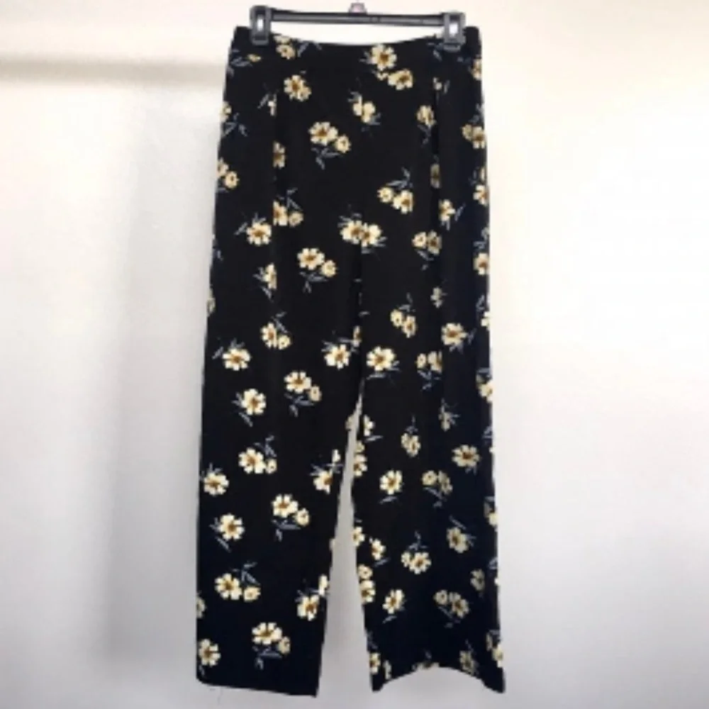 Xhilaration Women Black Floral Wide Leg Pants Sz M